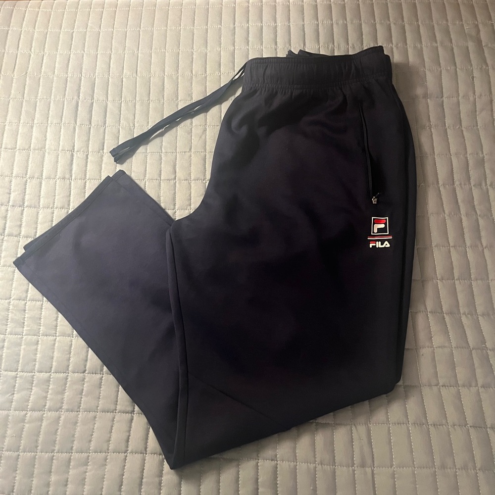 FILA Men’s Track Pants- XL
